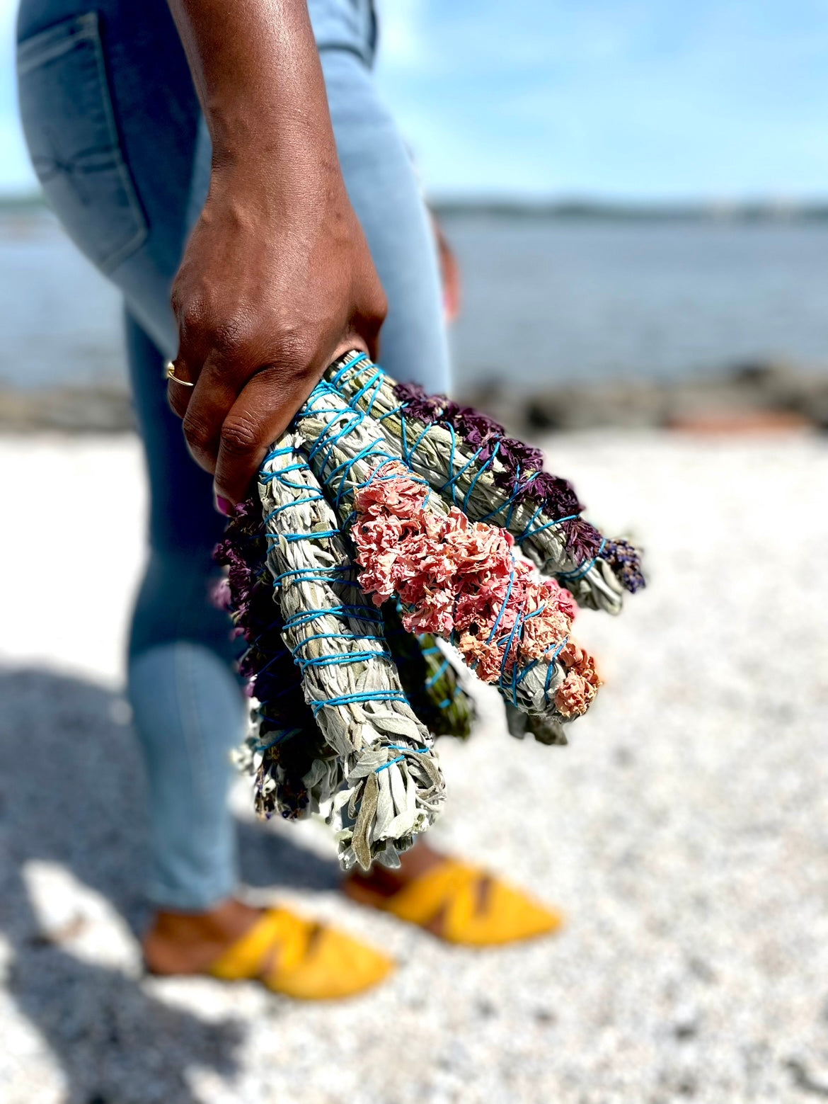 White Sage w/Chrysanths + Lavender